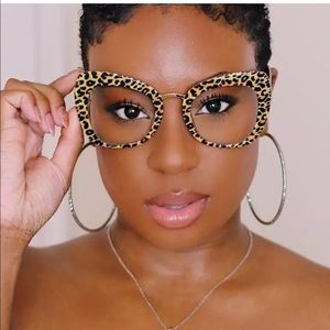 Clear lens Cat eye fashion glasses